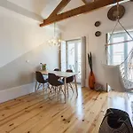Apartment Boutique - Boho Chic